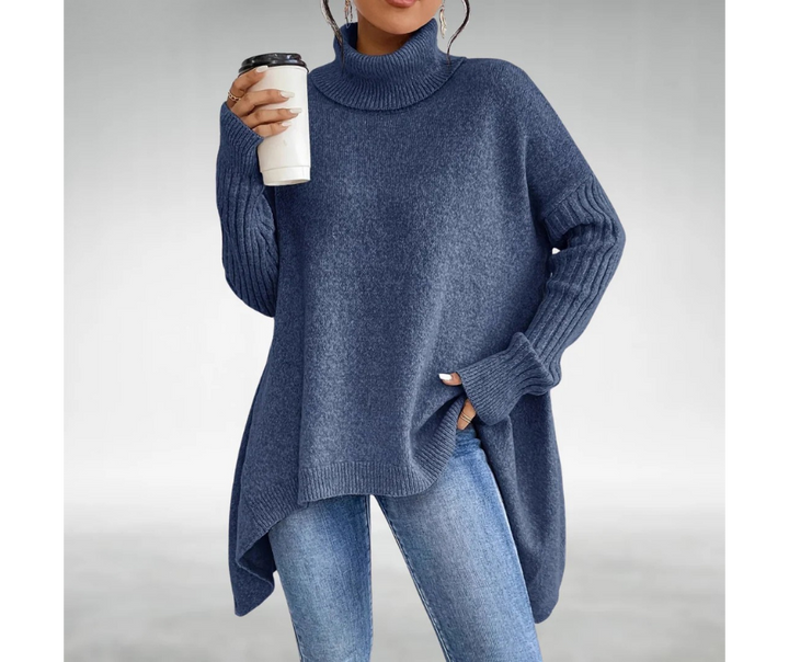 Jana | Pulover Oversized cu Guler Înalt și Tiv Asimetric