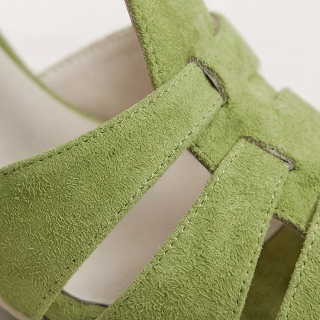 Eira™ | Tocuri cu curea vintage