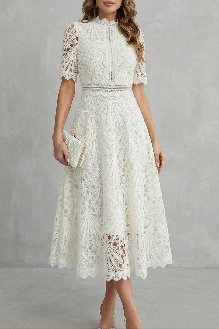 EGLĖ – Elegantiška nėrinių midi suknelė
