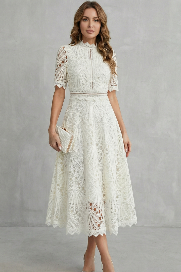 EGLĖ – Elegantiška nėrinių midi suknelė