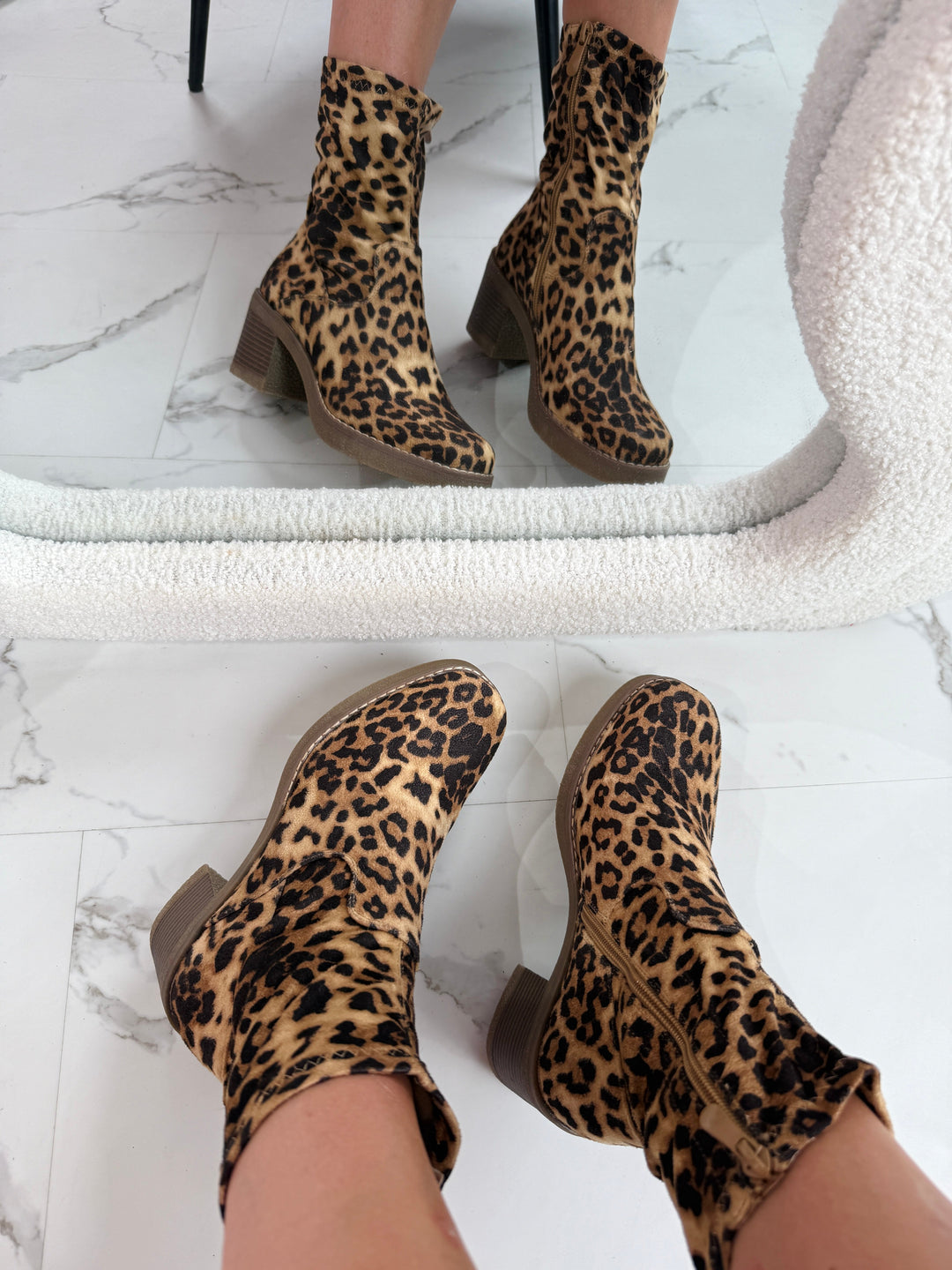Leo 27 Sneakers