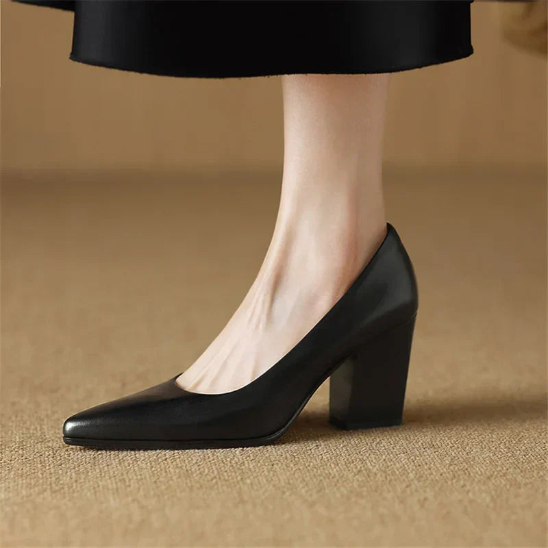 Eglė - Elegantiški ortopediniai bateliai