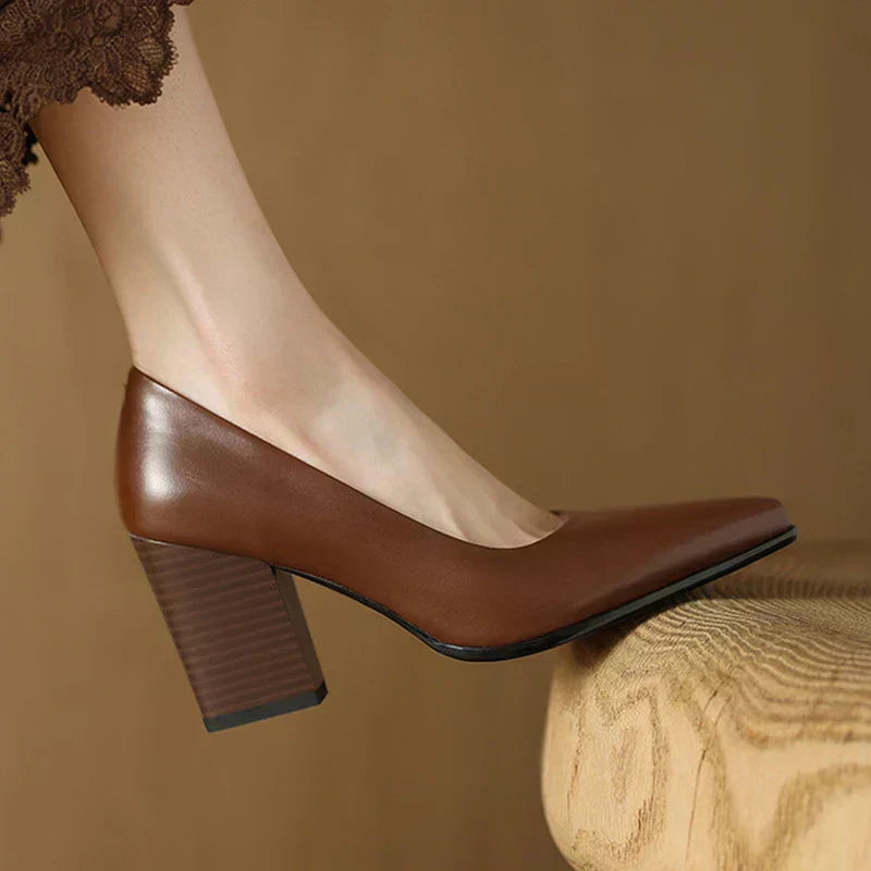 Eglė - Elegantiški ortopediniai bateliai
