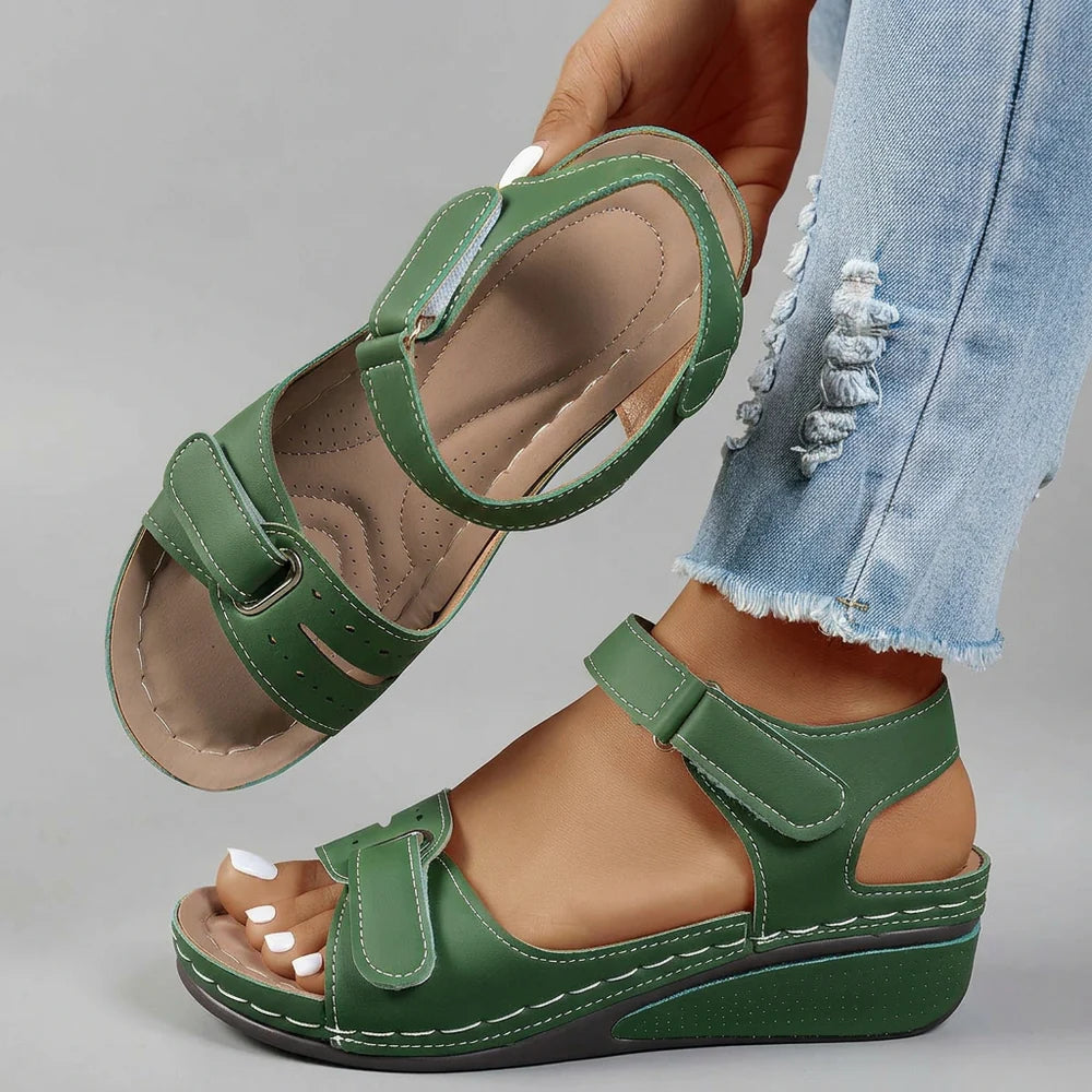 Celia | Sandale Confortabile cu Talpă Tip Platformă și Barete Velcro