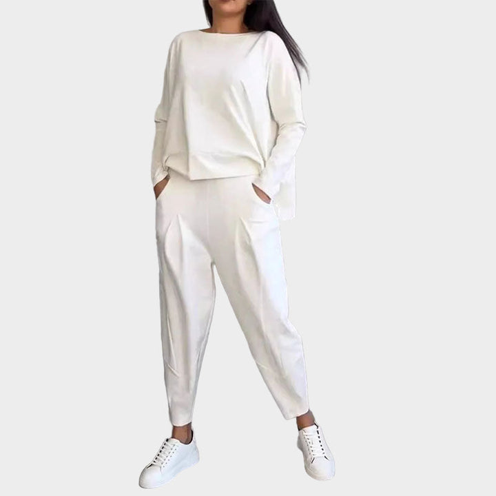 Marškinėlių ir Kelnaičių Rinkinys su Lengva Elegancija